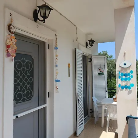 Aspasias Apartment *